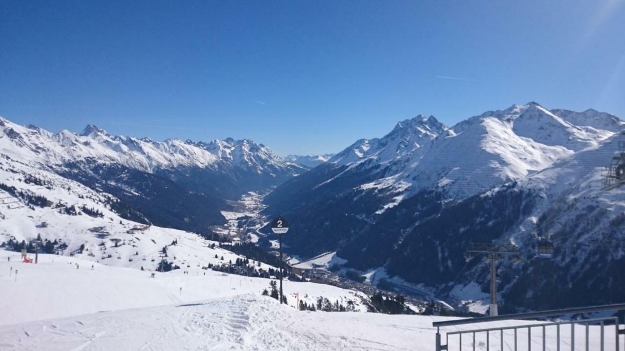 Riefli Aparts Sankt Anton am Arlberg Esterno foto